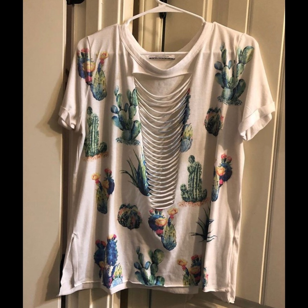 Boutique cactus top
